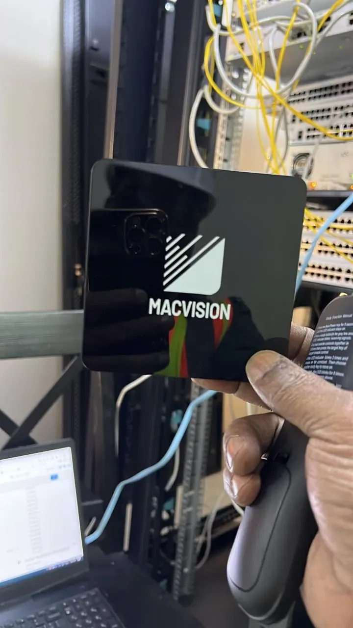 مرجع تقني لفنادق الحجاج في مكة يوضح تهيئة منصة MACVISION